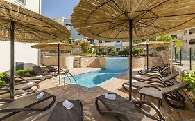 Seaesta Apartment Pool And Beach